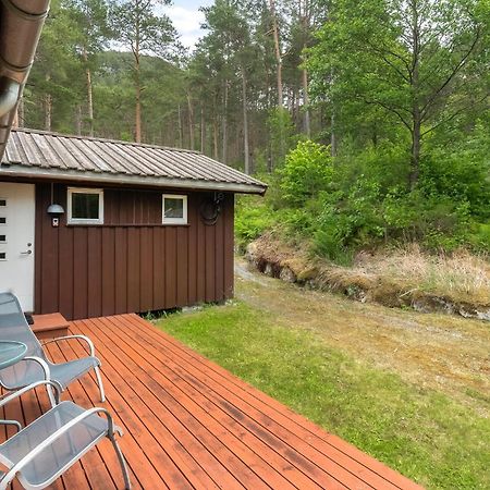 Gorgeous Home In Jorpeland With House Sea View Exterior photo